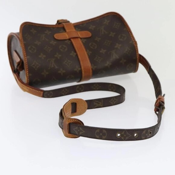 LOUIS VUITTON Monogram Marne Shoulder Bag - Picture 6 of 16
